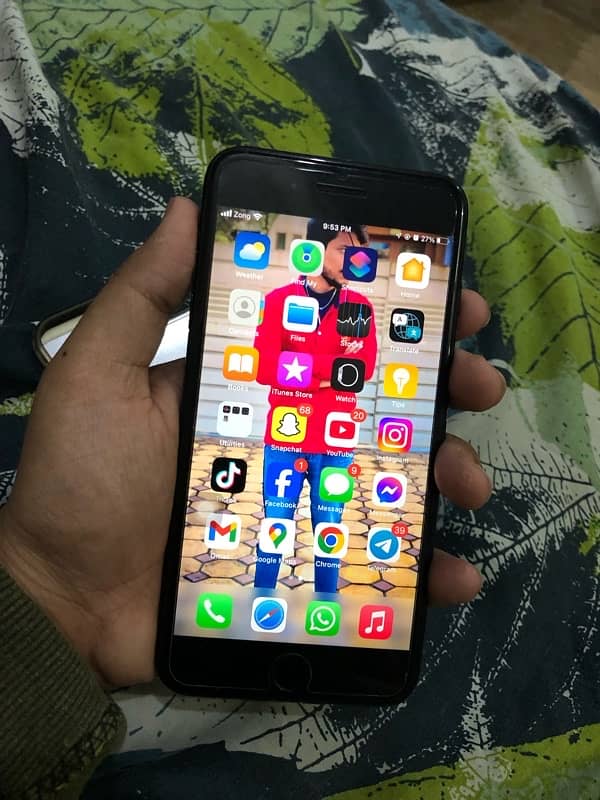 IPhone 7 Plus 128 gb pta approved like new condition 0