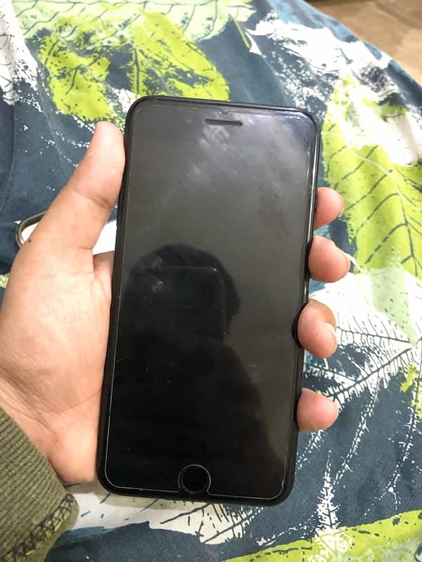 IPhone 7 Plus 128 gb pta approved like new condition 1