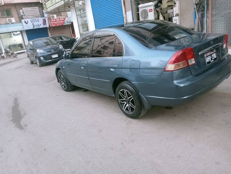 Honda Civic Prosmetic 2005 3