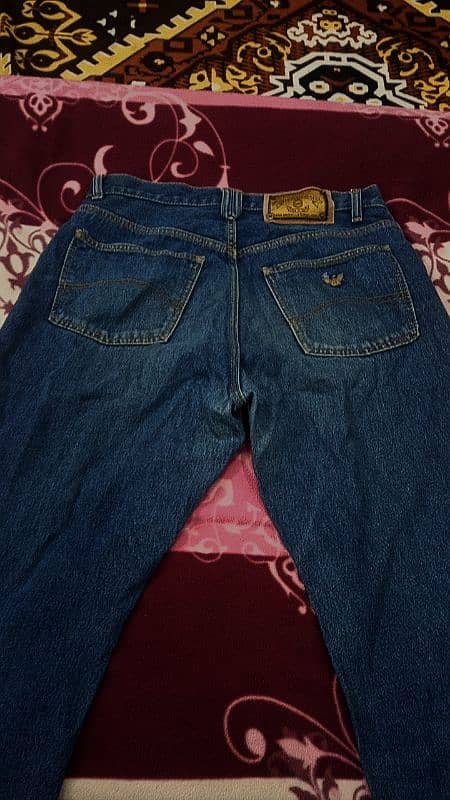 Original Armani jeans available 3