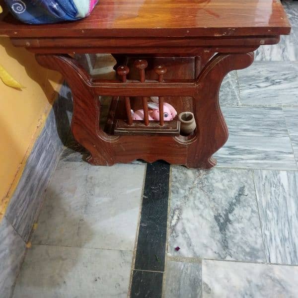 heavy wood center table with two side tables 2