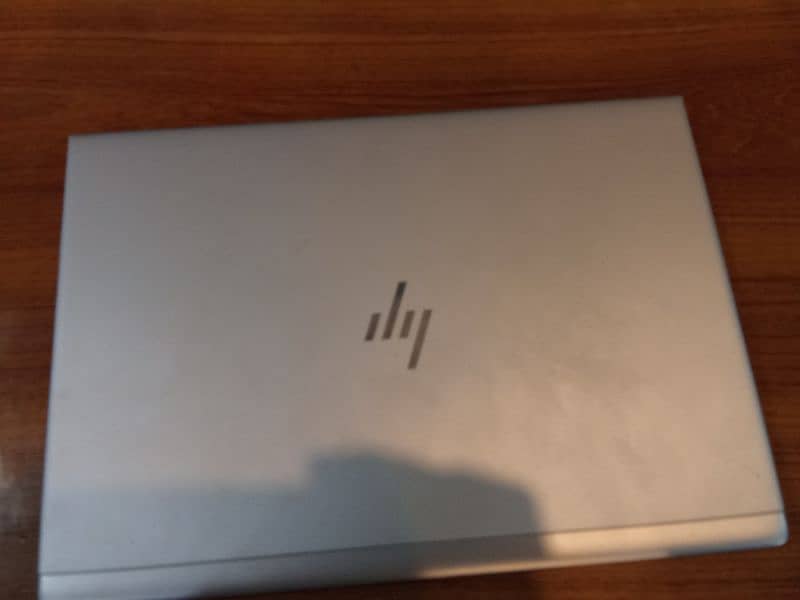 HP ELITE BOOK i5 8TH GENERATION 840G5 TOUCH DISPLAY 16/256 0