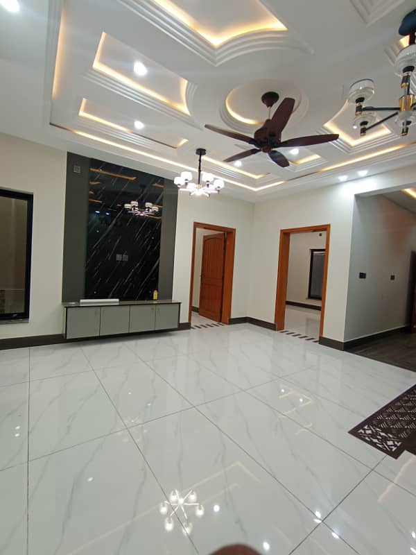 8 MARLA BRAND NEW HOUSE FOR SALE in FAISAL TOWN BLOCK A 12