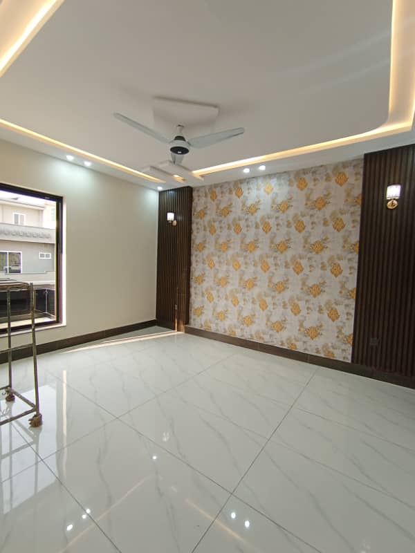 8 MARLA BRAND NEW HOUSE FOR SALE in FAISAL TOWN BLOCK A 48