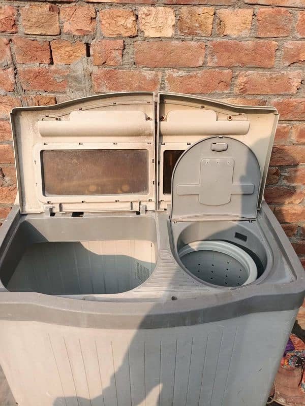 super asia dryer And washing Mashine good condition 5