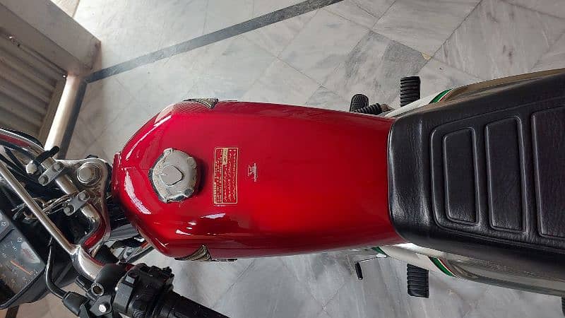 HONDA CG125   Self start 0.300. 6978670 12