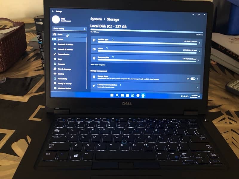 Dell Latitude 5490 9