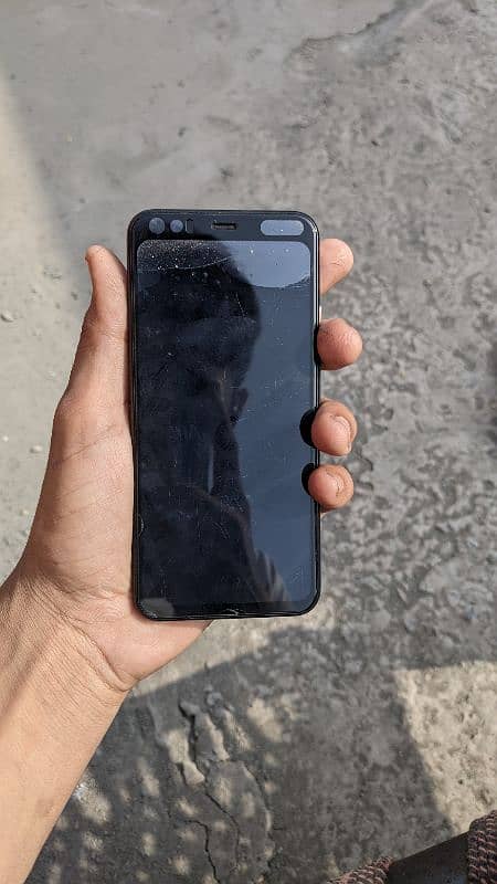 I am selling Google pixel 4 3