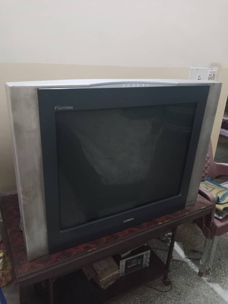 Nobel 34 inch Flatron Tv With Woofer Speaker 9