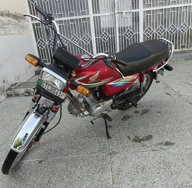 Honda CD 70 8