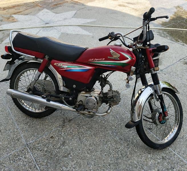 Honda CD 70 9