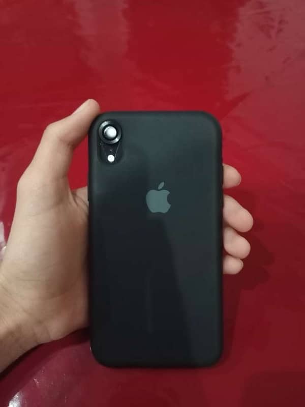 iPhone XR 10/10 condition 0