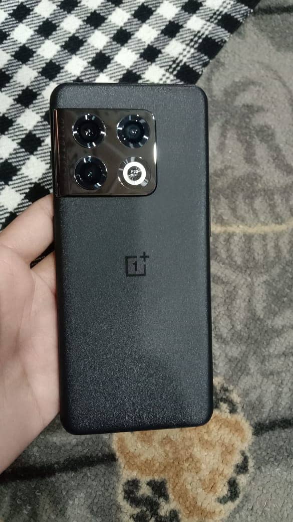 OnePlus 10 pro 5g for sale 0