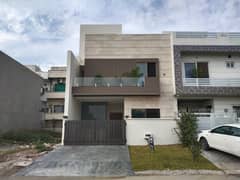 5 Marla Brand New Luxury House available for Sale