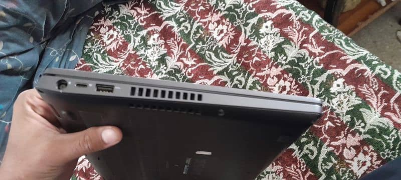 Dell core i5 ( 8 gen ) Condition 10/10 SSD 256 GB Ram 8  GB 2