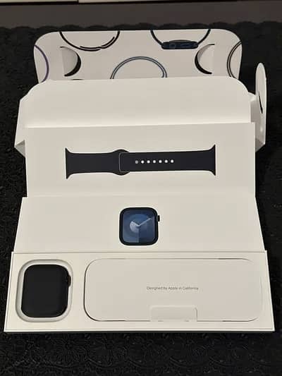 Apple Watch Series 9 (45MM) 1