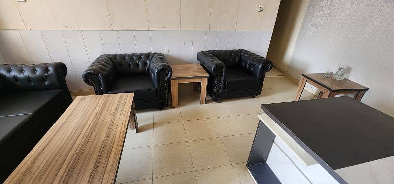 5 seater black leather sofa set for sale 0