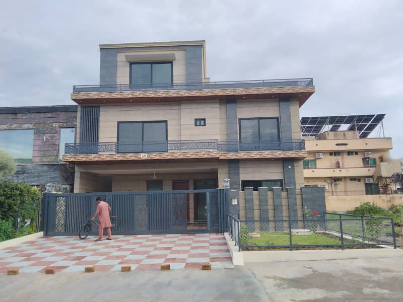 14 Marla Street Corner Brand New Luxury House available for Sale 2