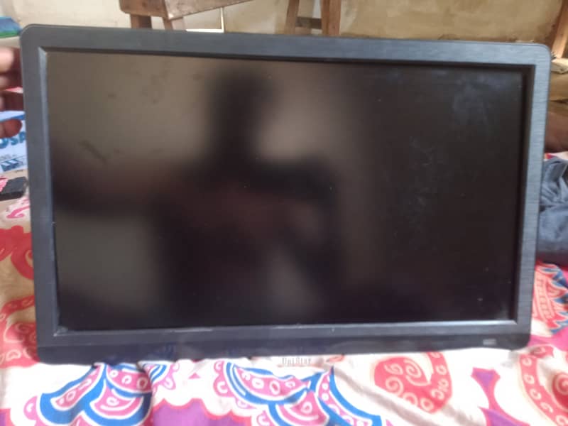 Samsung led hai 17 inch ki bilkul ok hai urgent sale 0