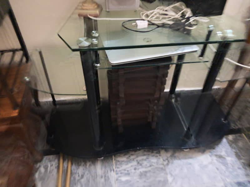 Wrought Iron Single Bed without Mattress with  Side Table, 5 x Table 5