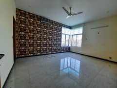 Newly Built 500 Yds Bungalow Gulshan-E-Iqbal Block 4