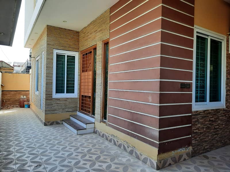 Newly Built 500 Yds Bungalow Gulshan-E-Iqbal Block 4 31