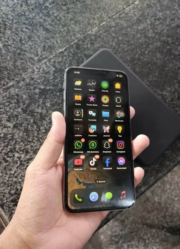 Iphone xs max sim workng non pta exchnge posible i will pay difference 2