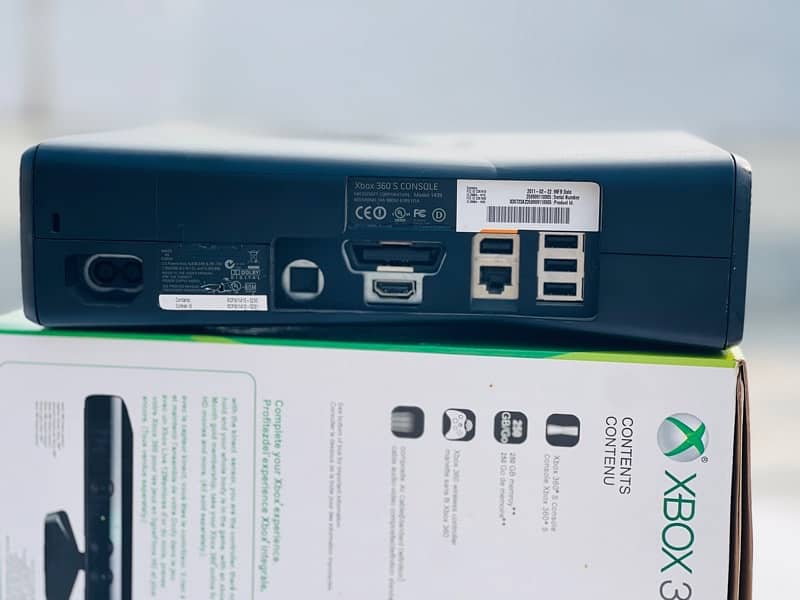 XBOX 360 9