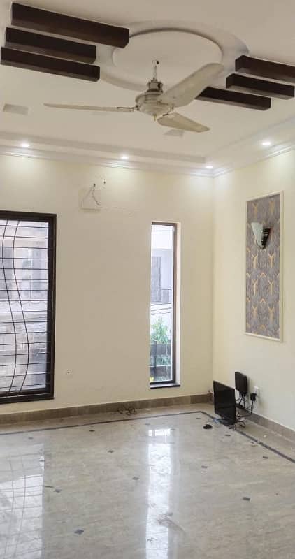 5 Marla Luxury Beautiful Likely New House Available For Rent in DHA Phase 3 XX Block Lahore Cantt 10