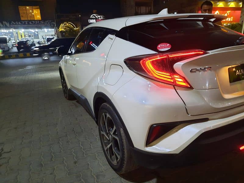 Toyota C-HR 2018 7