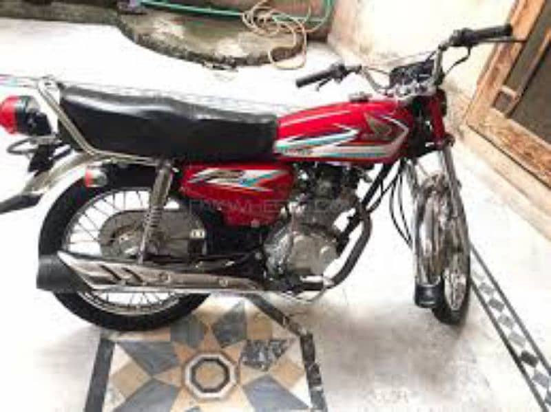 Honda 125 hai sale krna hai jis ko chye rbta kry 0