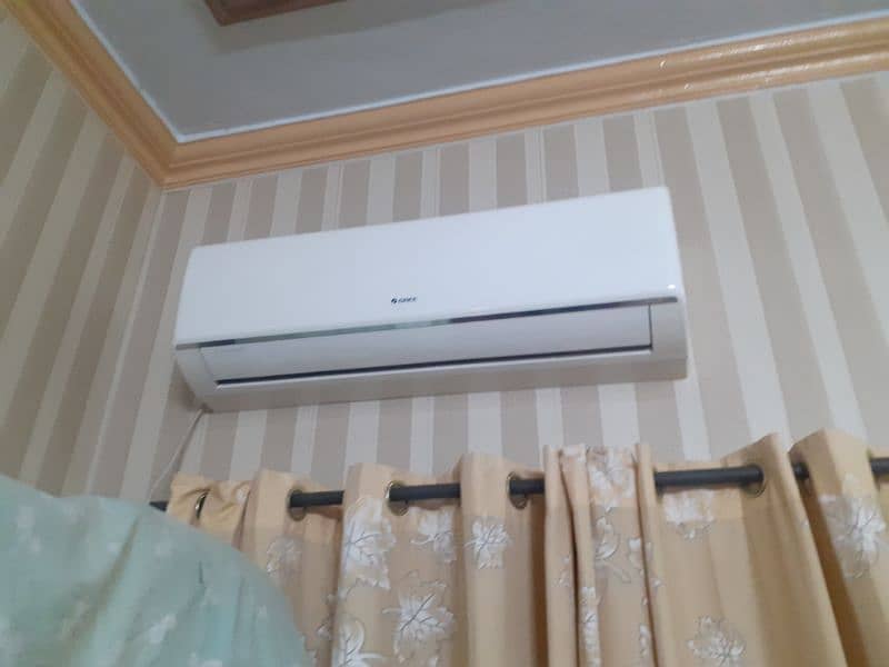 Gree 1.5 ton non inverter AC 0