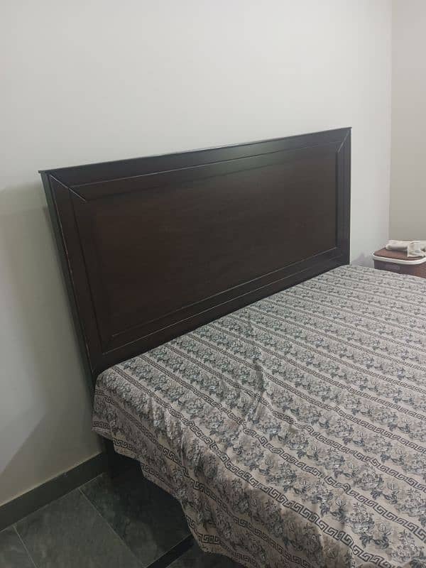 Wooden bed 2