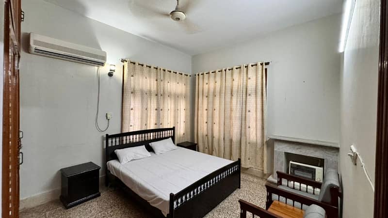 Guest House Room for Rent in Islamabad 4