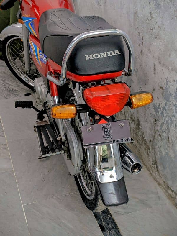 Honda CD 70 2019 5