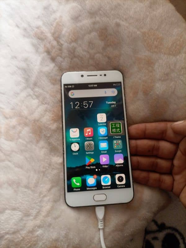 vivo y67 for urgent sell 1