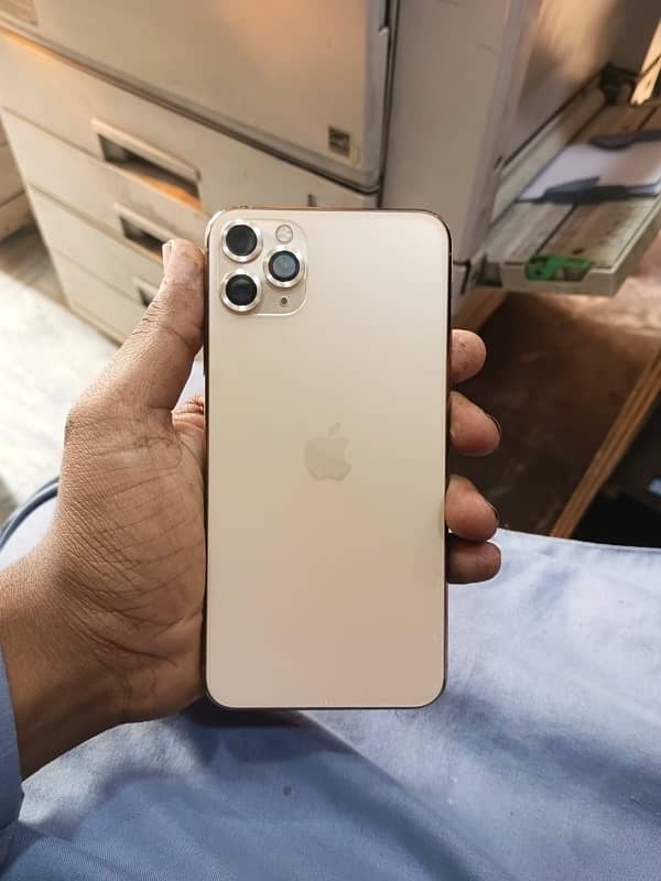 iphone 11 pro max 1