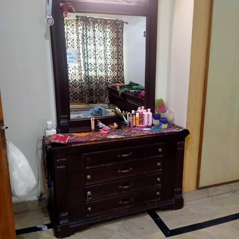 Pure wood dressing table 1