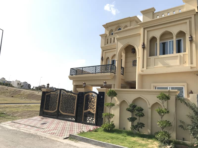 10 Marla Brand New Arabic Style House 1