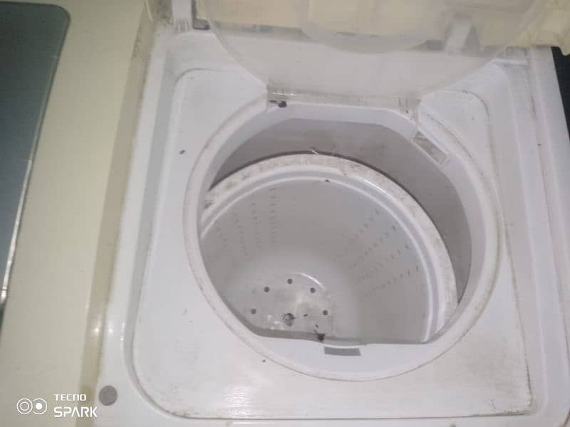 Kenwood washing & dryer 6