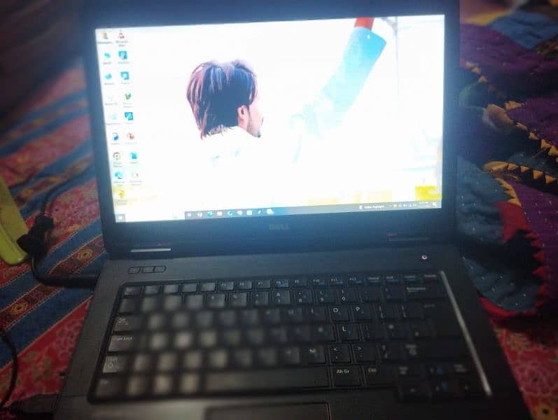 laptop good condition 1