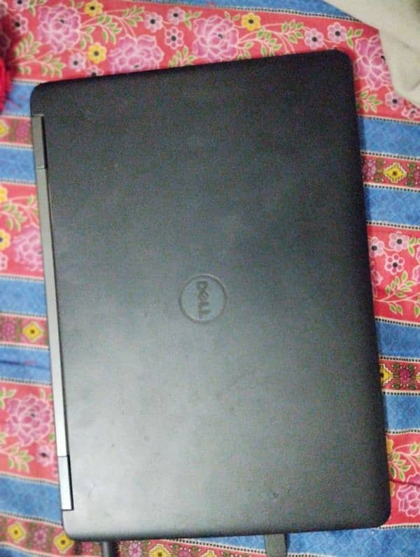 laptop good condition 3