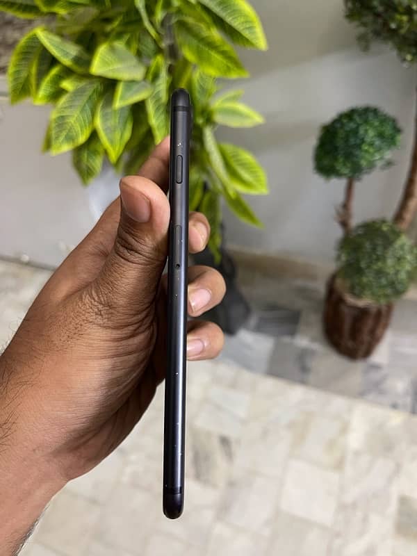 iPhone 7 plus 256gb pta Approved 7