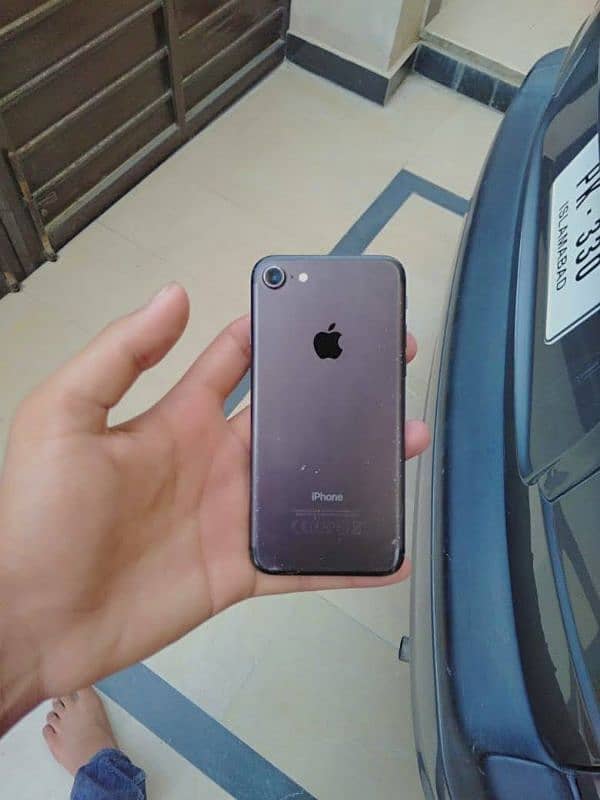 Iphone 7 128gb Pta aprroved 5