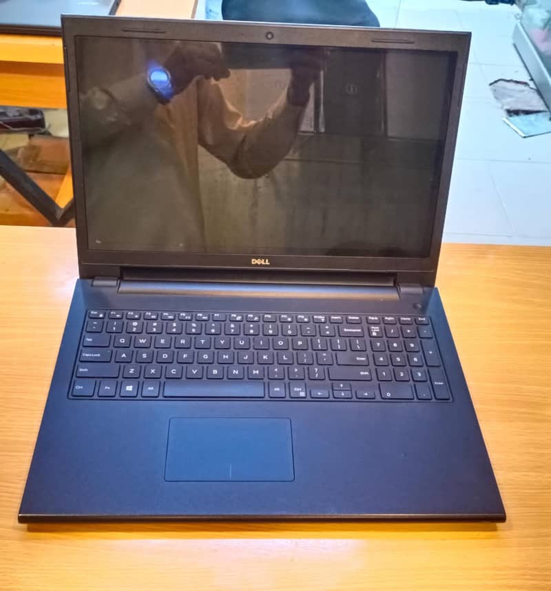 Dell Inspiron 15 4th generation 1