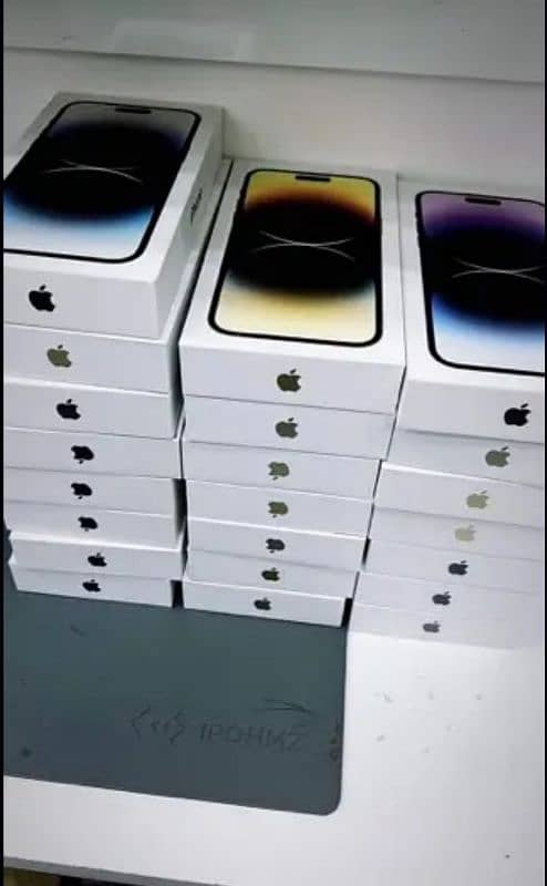 iphone 11pro 256gb pta aproved 03092496796 4