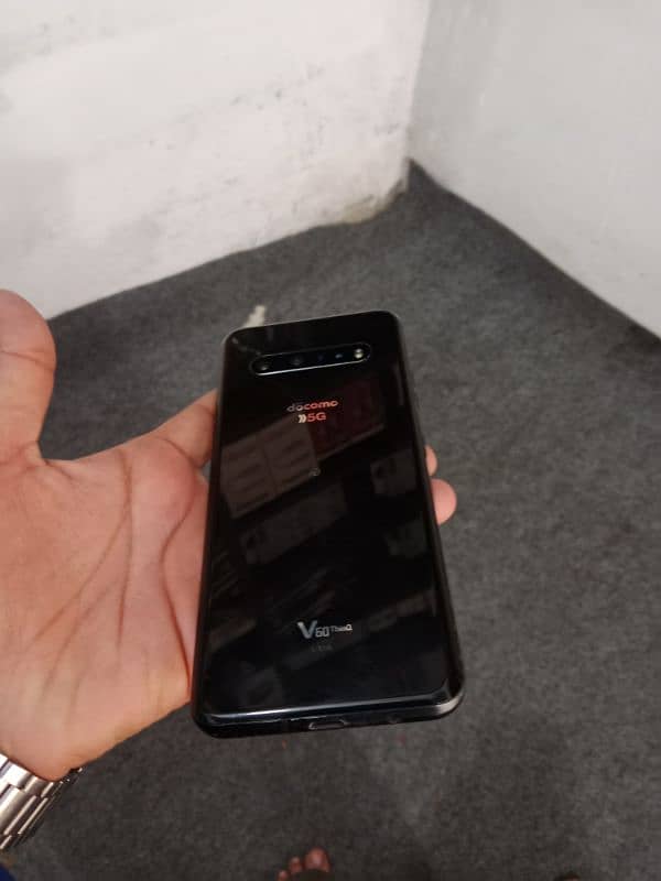 LG v60 Thinq 8/256 0