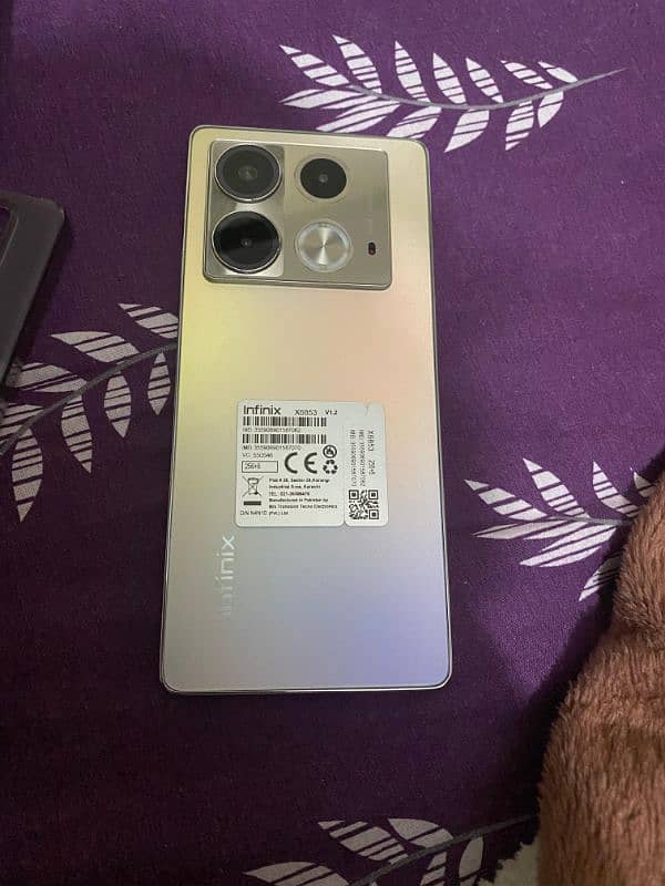 Infinix note 40 10