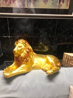 Lion sculpture