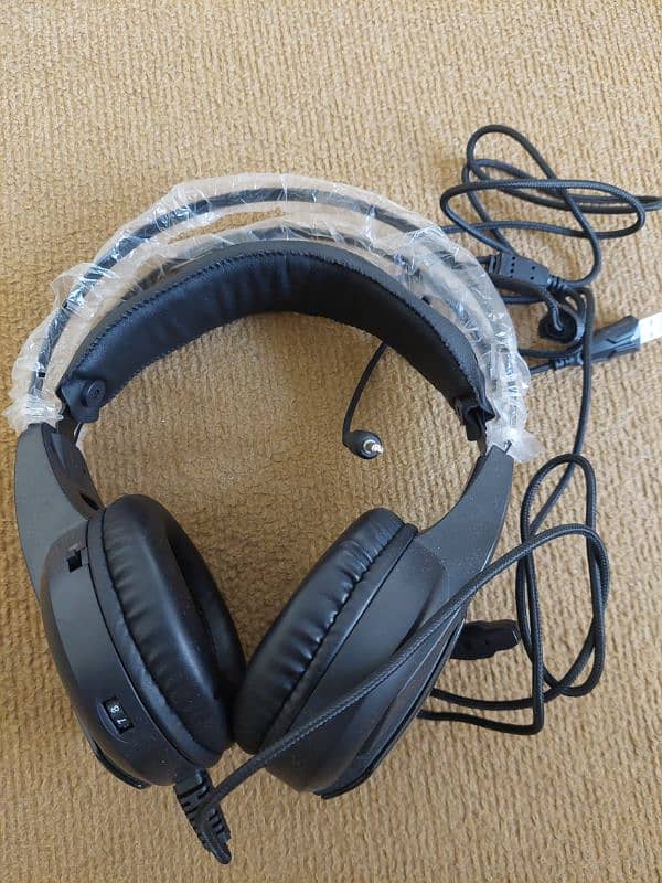 headphones selling 6